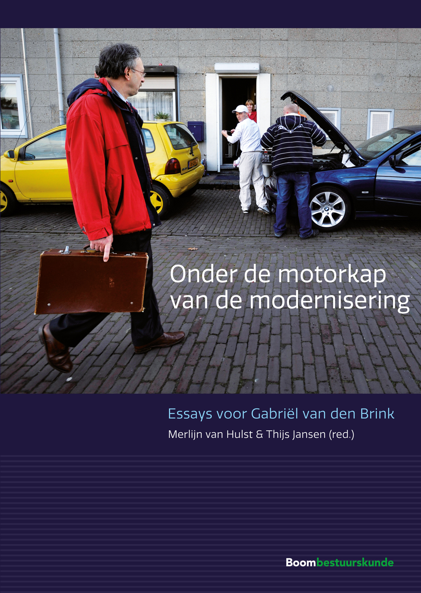 Omslag van Onder de motorkap van de modernisering