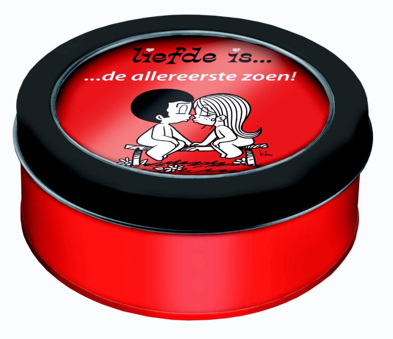 Omslag van De allereerste zoen - Cadeaublikje Liefde is…