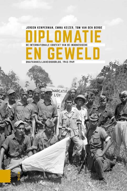 Omslag van Diplomatie en geweld