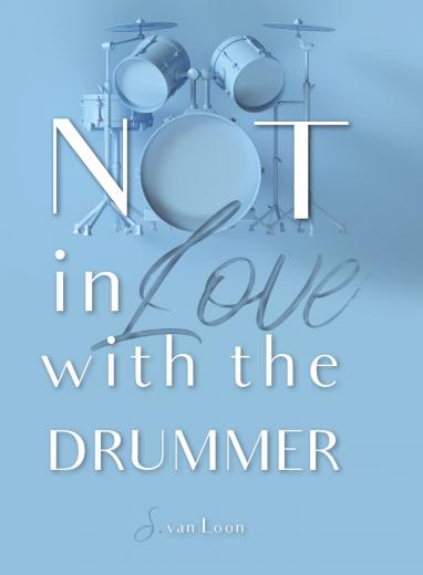 Omslag van Not in love with the drummer