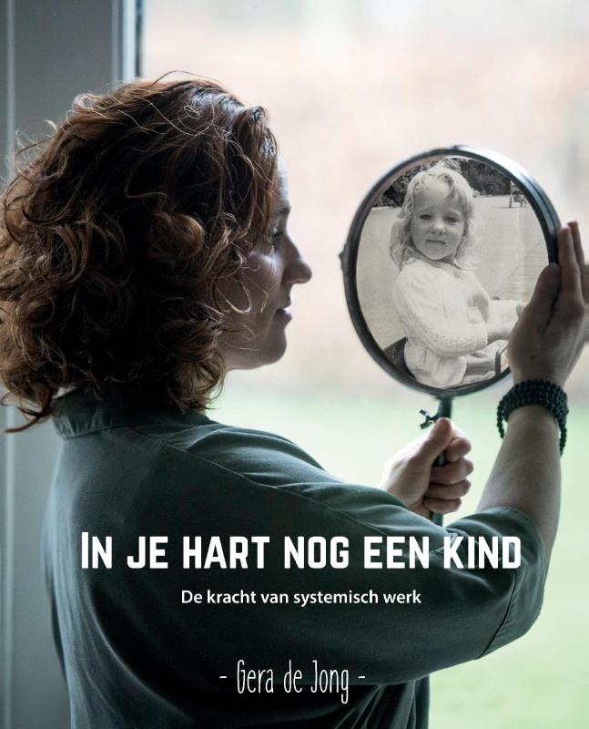 Omslag van In je hart nog een kind