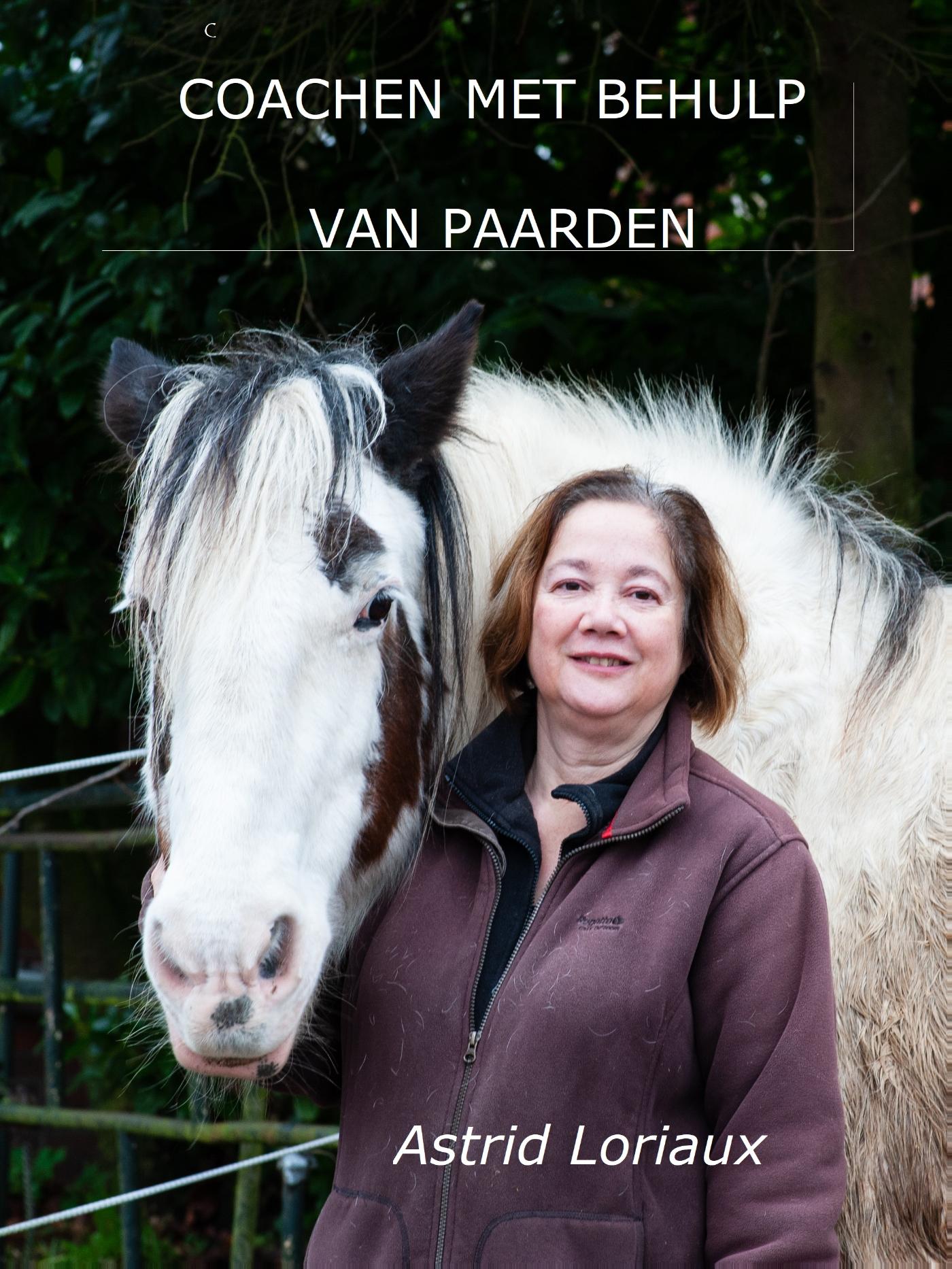 Omslag van Coachen met behulp van paarden