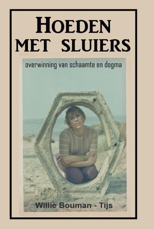 Omslag van Hoeden met sluiers