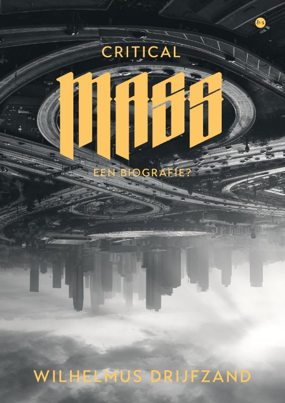 Omslag van Critical mass