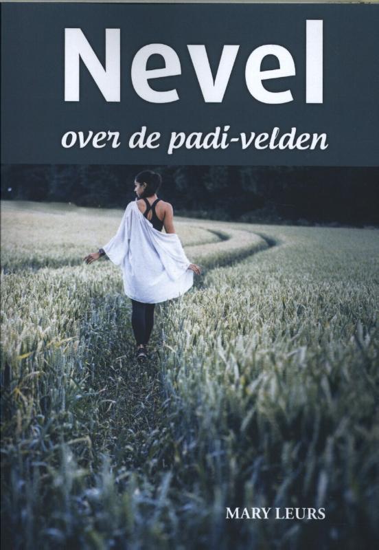Omslag van Nevel over de padi-velden