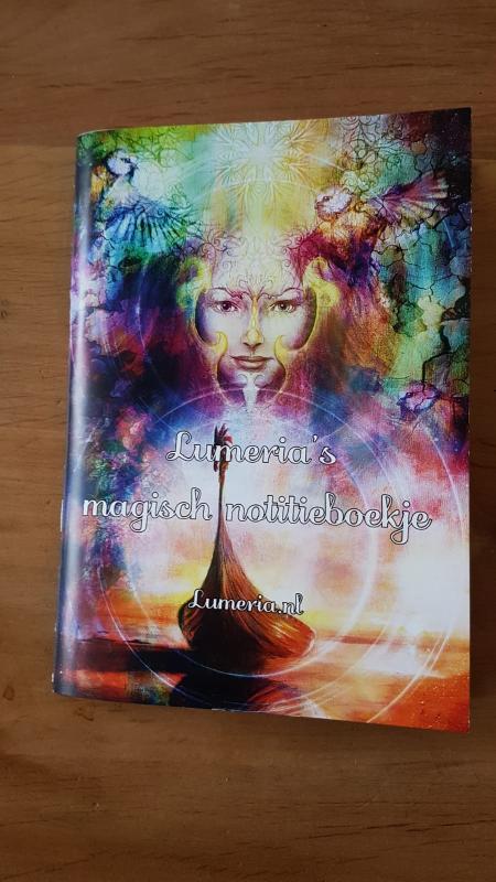Omslag van Lumeria's magische notitieboekje